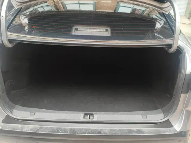 Toyota bZ3 — Фото автомобиля 4