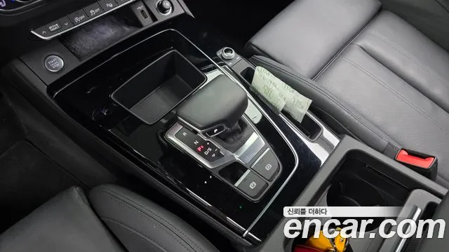 Audi Q5 45 TFSI quattro Premium — Фото автомобиля 8