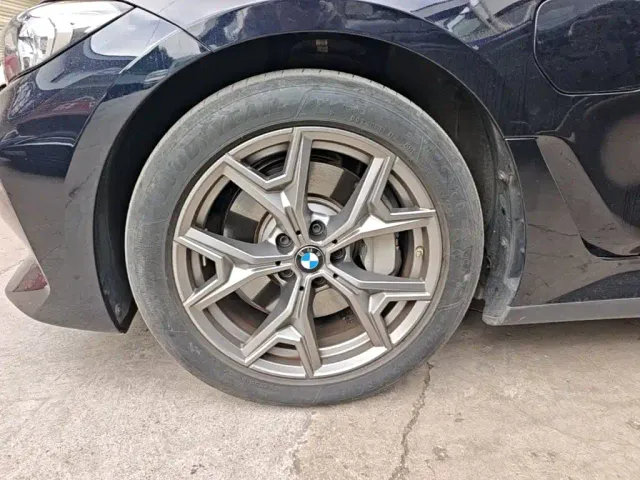 BMW i3 — Фото автомобиля 22