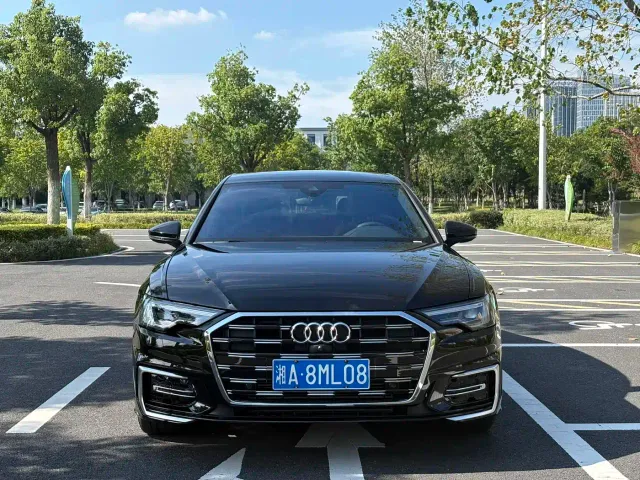 Audi A6L — Фото автомобиля 2
