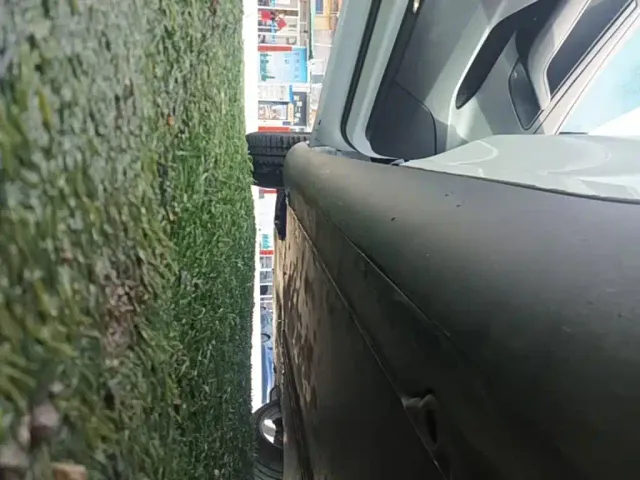 Tesla Model Y — Фото автомобиля 21
