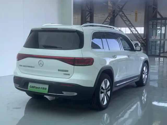 Mercedes-Benz EQB — Фото автомобиля 11