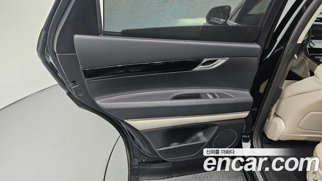 Genesis GV80 2.5T Бензин 2WD — Фото автомобиля 24