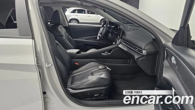 Hyundai AVANTE Новый Avante (CN7) — Фото автомобиля 11