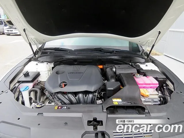 Hyundai Grandeur Grandeur (New) Hybrid — Фото автомобиля 19