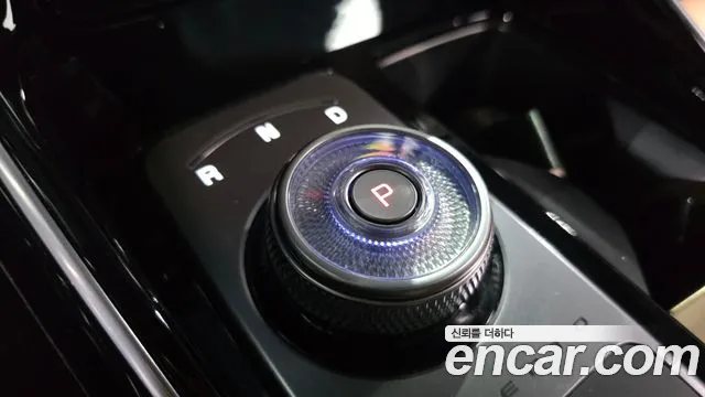 Kia Sorento Новый Sorento 4 поколение Бензин 2.5T 2WD — Фото автомобиля 7