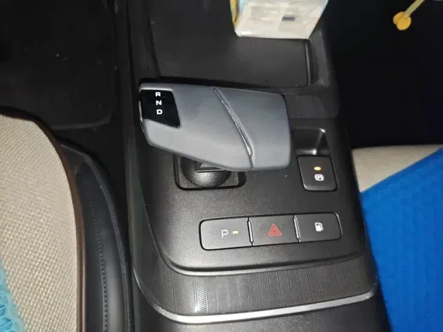 Changan Qiyuan A05 — Фото автомобиля 15