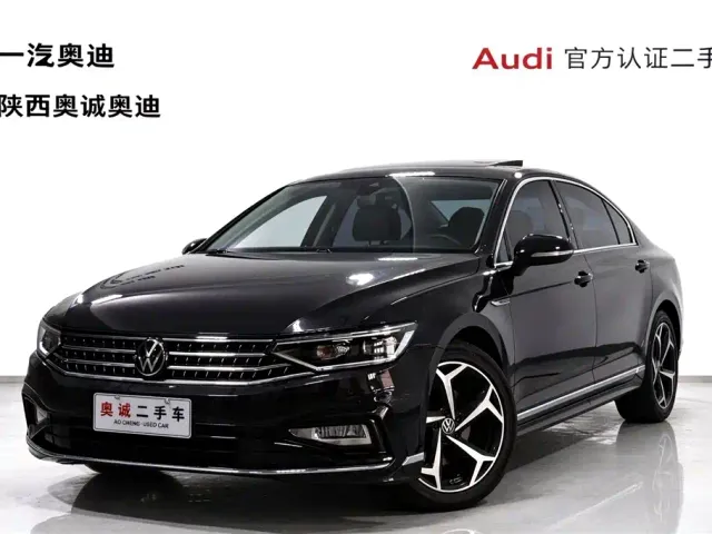 Фотография автомобиля — Volkswagen Magotan