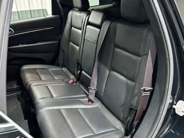 Jeep Grand Cherokee — Фото автомобиля 18