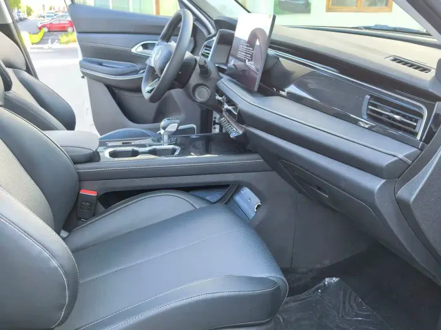 Changan CS75 — Фото автомобиля 8