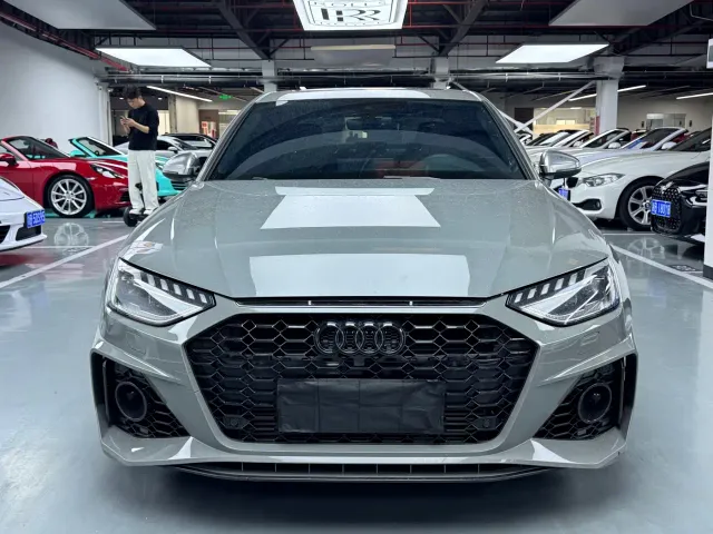 Audi S4 — Фото автомобиля 2