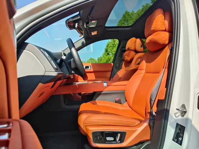 Li Auto L7 — Фото автомобиля 7