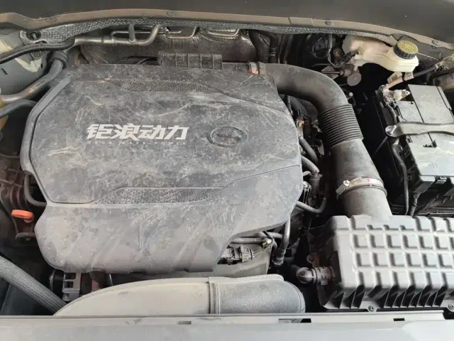 GAC Trumpchi GS8 — Фото автомобиля 16