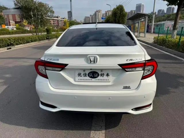 Honda Crider — Фото автомобиля 11