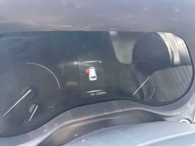 Toyota Sienna — Фото автомобиля 6