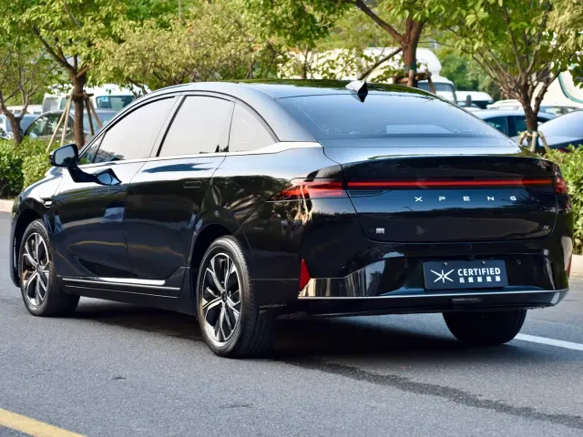 Xpeng P5 — Фото автомобиля 3