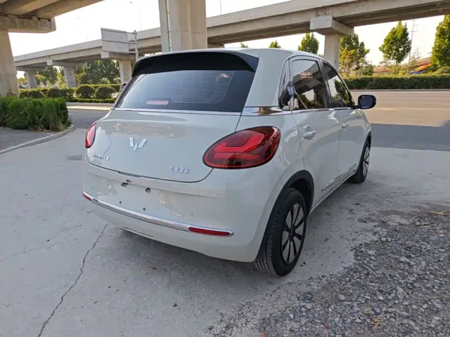 Wuling Bingo — Фото автомобиля 6