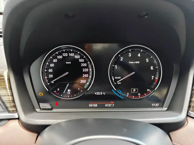 BMW X1 — Фото автомобиля 7