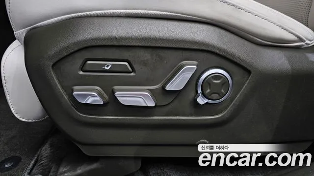 Hyundai Santafe — Фото автомобиля 23