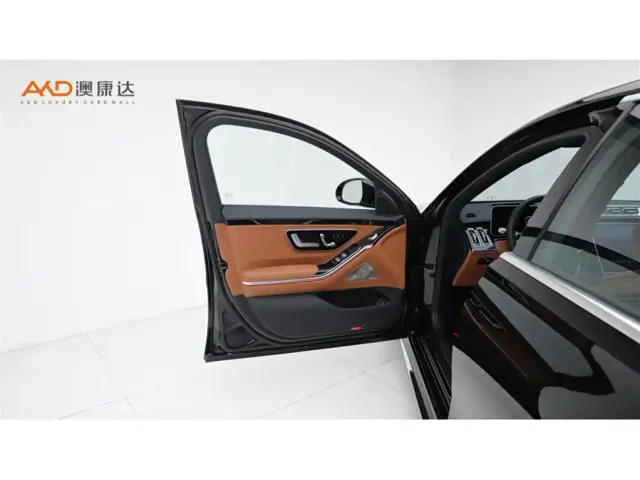 Mercedes-Benz S-Class — Фото автомобиля 10