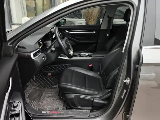 Geely Emgrand — Фото автомобиля 9