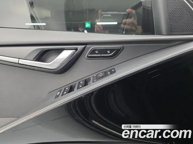 Kia Niro New — Фото автомобиля 12