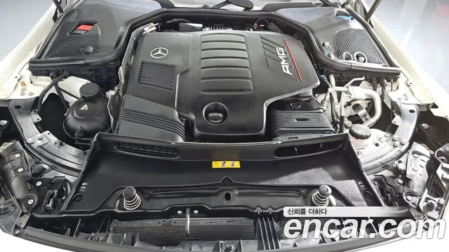 Mercedes-Benz AMG GT 4 двери 43 4MATIC+ — Фото автомобиля 4