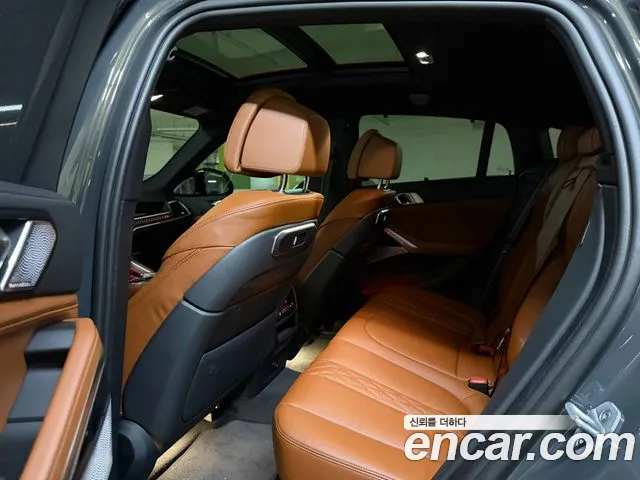 BMW X6 xDrive40i M Sport Pro Best Seller Edition — Фото автомобиля 13