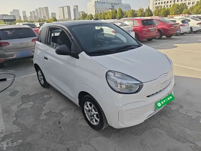Roewe Clever — Фото автомобиля 3