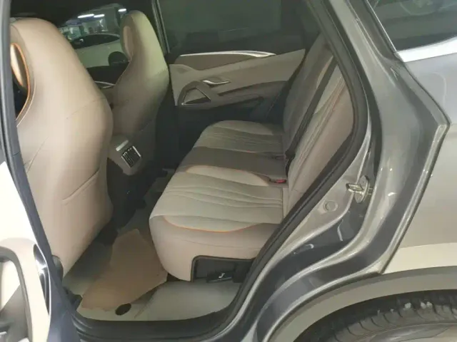 BYD Song Pro — Фото автомобиля 16