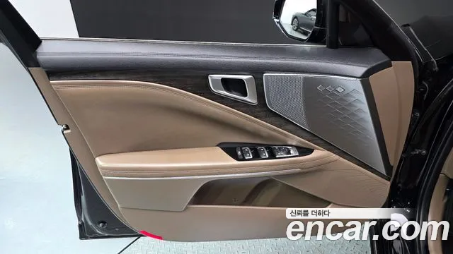 Kia K8 Hybrid — Фото автомобиля 24