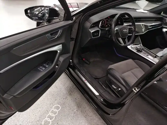 Audi A6L — Фото автомобиля 15