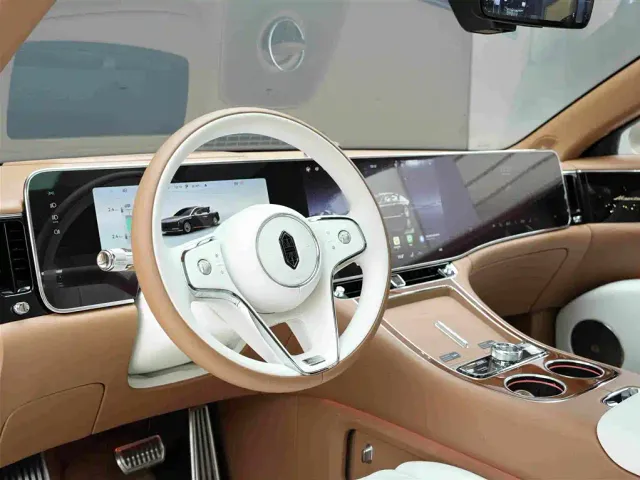 Maextro S800 — Фото автомобиля 9