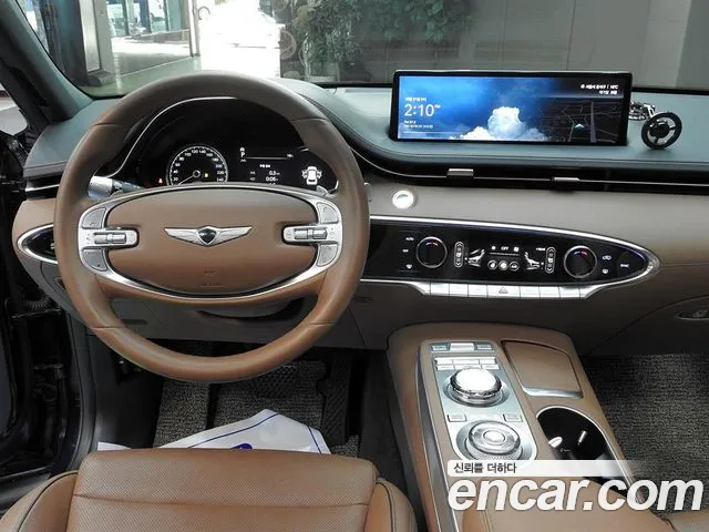 Genesis GV70 — Фото автомобиля 5