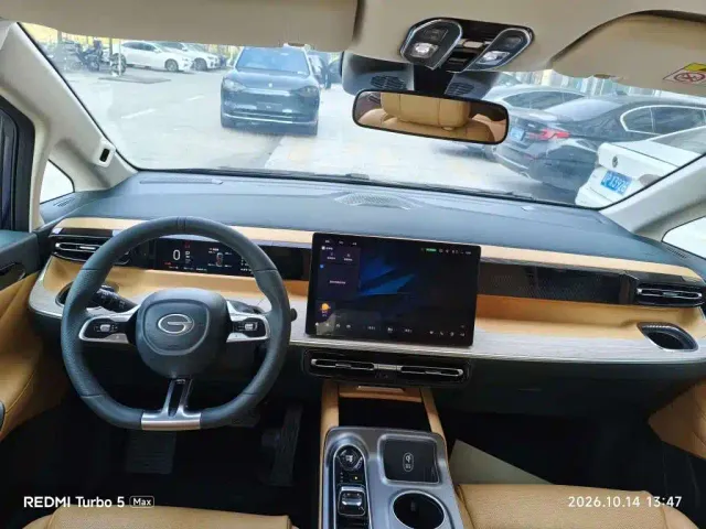 GAC Trumpchi E8 — Фото автомобиля 5
