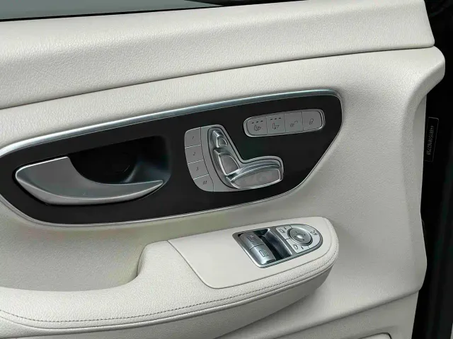 Mercedes-Benz V-Class — Фото автомобиля 9