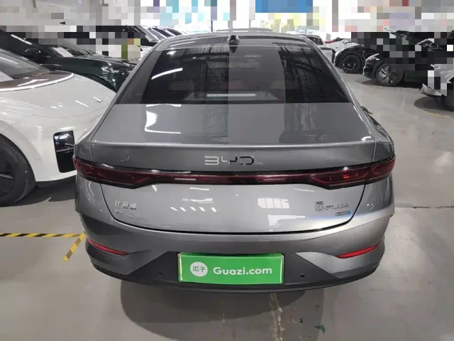 BYD Qin PLUS — Фото автомобиля 5