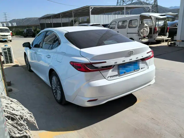 Toyota Camry — Фото автомобиля 4