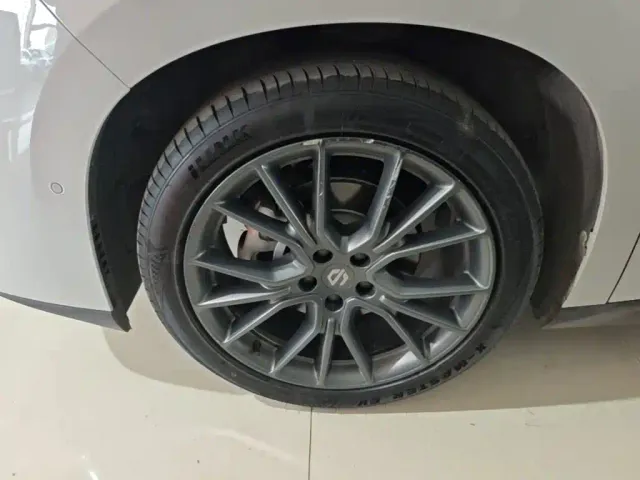 Leapmotor Leapmotor C10 2024 210 Smart Edition — Фото автомобиля 22