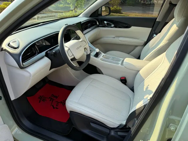 Geely Starry Wish — Фото автомобиля 8