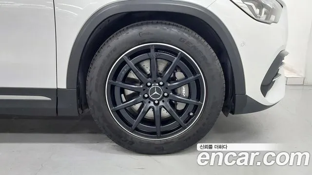 Mercedes-Benz GLA-Class H247 — Фото автомобиля 5