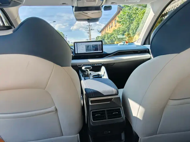 Geely Xingrui — Фото автомобиля 11