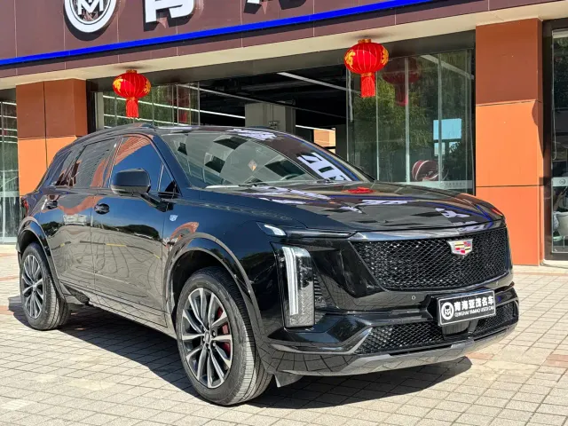 Cadillac XT5 — Фото автомобиля 3