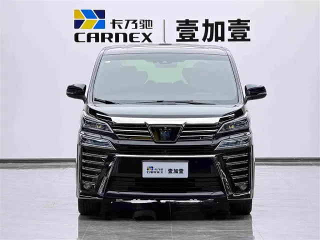 Toyota Vellfire — Фото автомобиля 2