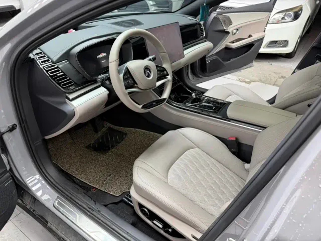 BYD Han — Фото автомобиля 3