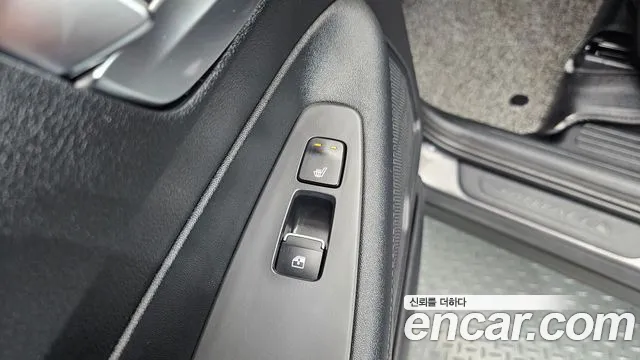 Hyundai Santafe Новый Santa Fe Дизель 2.2 2WD — Фото автомобиля 26