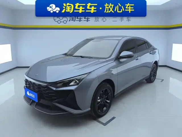 Фотография автомобиля — Dongfeng Yixuan