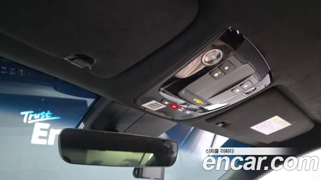 Kia K8 Hybrid — Фото автомобиля 24
