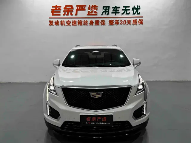 Cadillac XT5 — Фото автомобиля 2