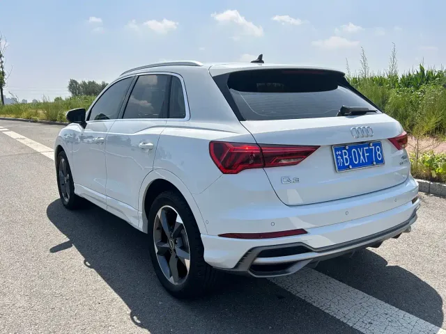 Audi Q3 — Фото автомобиля 4